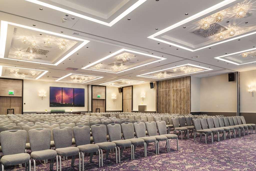 Radisson Blu Hotel, Kyiv City Centre Instalações foto