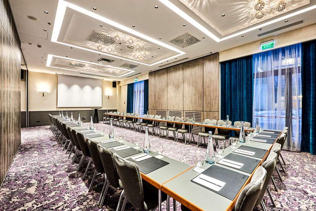 Radisson Blu Hotel, Kyiv City Centre Instalações foto